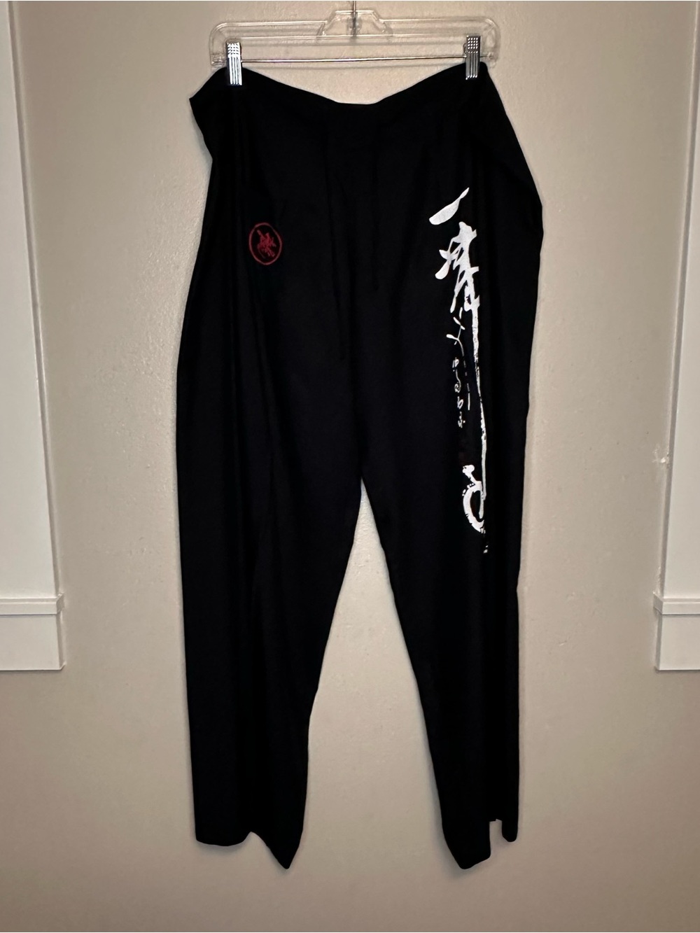 Le Saige Black Straight-Leg Drawstring Pants with White Script Detail